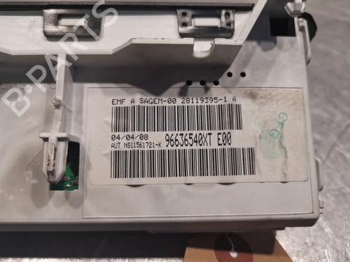 Display monitor PEUGEOT 206 Hatchback (2A/C) 1.4 HDi eco 70 | BP20923324C48 
