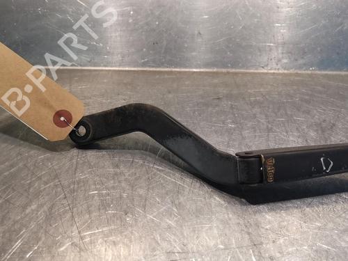 Used Front windshield wiper arm CITROËN SAXO (S0, S1) 1.1 X, SX (60 hp) 21215402