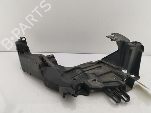Used Right headlight support RENAULT MEGANE III Hatchback (BZ0/1_, B3_) 1.5 dCi (BZ0C) (90 hp) 30590402