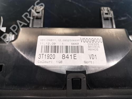 Instrument cluster SKODA SUPERB II Estate (3T5) 2.0 TDI | BP20921512C47 