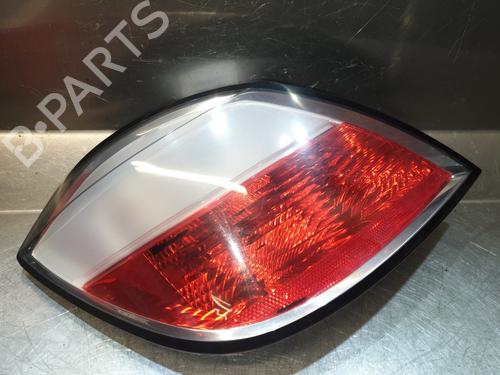 Used Left taillight OPEL ASTRA H (A04) 1.9 CDTI (L48) (120 hp) 21057011
