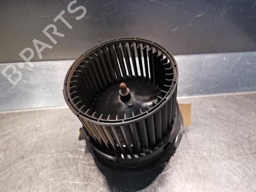 Used Heater blower motor DACIA DUSTER (HM_) 1.3 TCe 150 4x4 (HMM3) (150 hp) 20921068