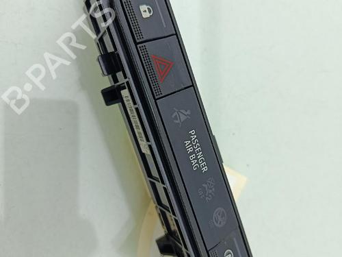 Used Warning switch Warning switch DACIA SANDERO III 1.0 TCe 90 (91 hp) 39934154 39934154