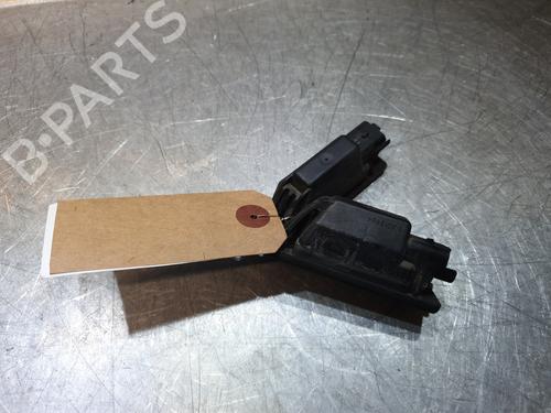 Used Licence plate light Licence plate light CITROËN C4 Picasso I MPV (UD_) 1.6 HDi (109 hp) 21166882 21166882