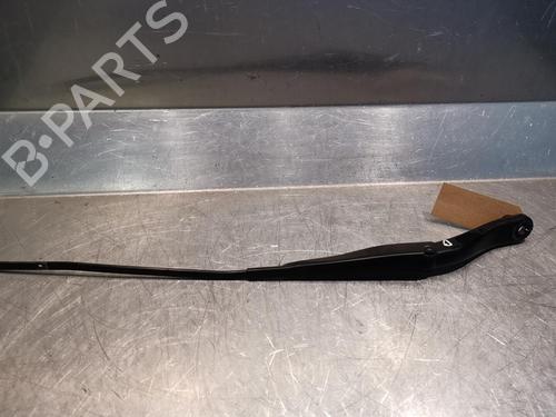 Used Front windshield wiper arm Front windshield wiper arm DACIA DUSTER (HM_) 1.3 TCe 150 4x4 (HMM3) (150 hp) 20921094 20921094