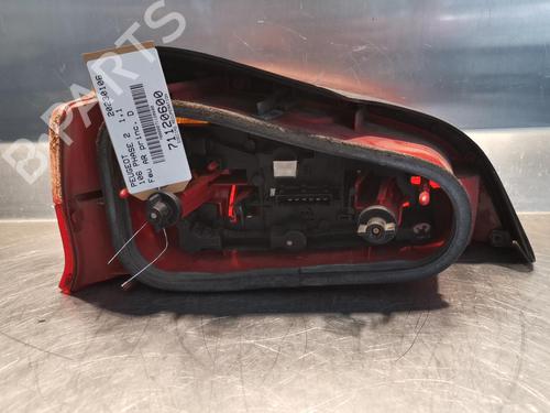 Højre baglygte PEUGEOT 106 II (1A_, 1C_) 1.1 i (60 hp) 21215023