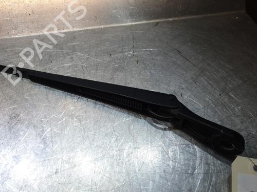 Front windshield wiper arm PEUGEOT 5008 (0U_, 0E_) 2.0 HDi 150 / BlueHDi 150 | BP26145331C143 