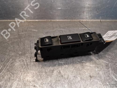 Used Left front window switch Left front window switch BMW 3 (E46) 320 d (136 hp) 20919804 20919804