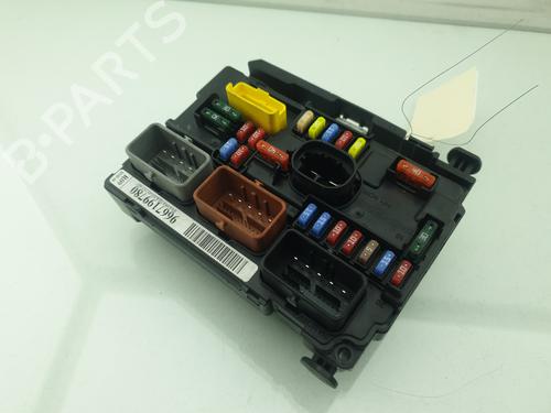 Fuse box CITROËN C3 Picasso (SH_) 1.6 HDI 90 | BP39043999E1 - Image 2