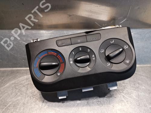 Used Climate control FIAT GRANDE PUNTO (199_) 1.3 D Multijet (199.AXD11, 199.AXD1A, 199.AXD1B,... (90 hp) 20919544