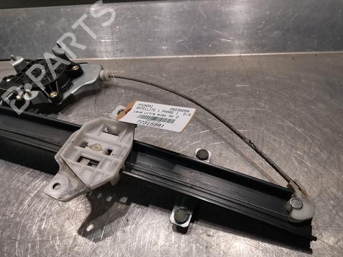 Rudehejsemekanisme Højre foran HYUNDAI H-1 / STAREX Bus (A1) 2.5 TCi | BP22916186C23 