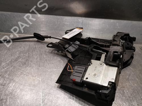 Used Front right lock FORD FIESTA V (JH_, JD_) 1.4 TDCi (68 hp) 20919383