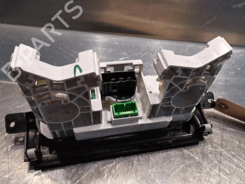 Used Climate control FIAT SEDICI (189_) 1.9 D Multijet 4x4 (120 hp) 27479795