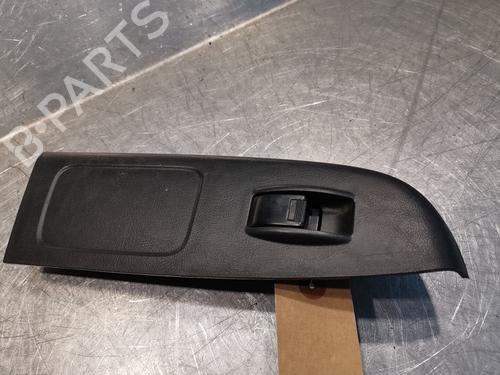 Højre fortil elrude kontakt HONDA ACCORD VI Hatchback (CH, CL) 1.8 i (CH6) (136 hp) 20920968