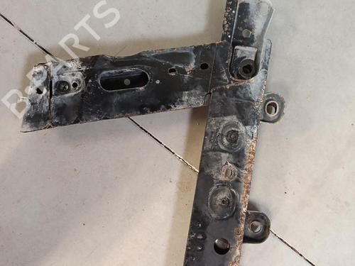 Used Crossmember Crossmember RENAULT CAPTUR I (J5_, H5_) 1.5 dCi 90 (J5N4, J5M5, J5MW, J5M6, J5AL, J5AJ) (90 hp) 39761193 39761193