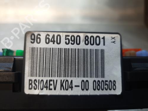 Fuse box CITROËN C4 Picasso I MPV (UD_) 1.6 HDi | BP27479782E1 