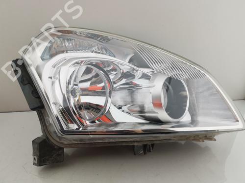 Used Right headlight NISSAN QASHQAI I (J10, NJ10) 2.0 dCi All-wheel Drive (150 hp) 30793045