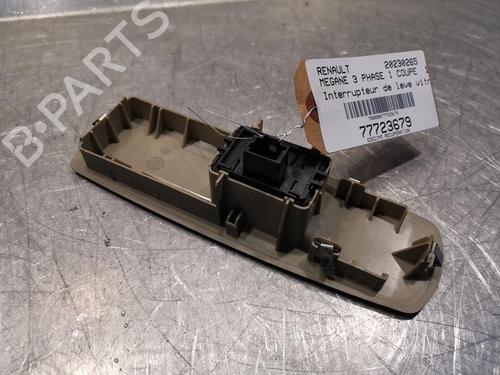Used Right front window switch Right front window switch RENAULT MEGANE III Coupe (DZ0/1_) 1.5 dCi (DZ0B) (106 hp) 20923584 20923584