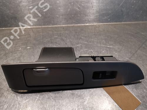 Used Right rear window switch Right rear window switch LEXUS RX (MCU15) 300 AWD (MCU15) (201 hp) 20923252 20923252