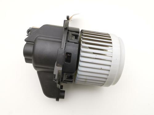 Used Heater blower motor Heater blower motor DACIA LODGY (JS_) 1.2 TCe (JSAY, JSM0) (115 hp) 21758671 21758671