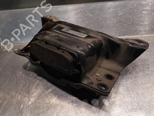 Used Engine mount AUDI A3 (8V1, 8VK) 2.0 TDI (150 hp) 20923489