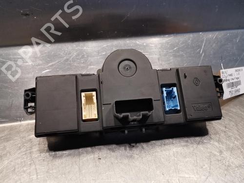 Climate control RENAULT CLIO III (BR0/1, CR0/1) 1.5 dCi (BR17, CR17) | BP20918383I5 