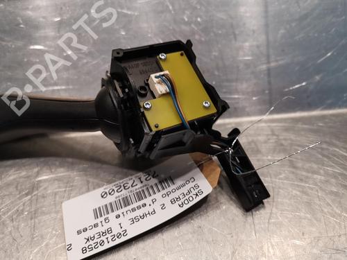 Steering column stalk SKODA SUPERB II Estate (3T5) 2.0 TDI | BP20923845I23 