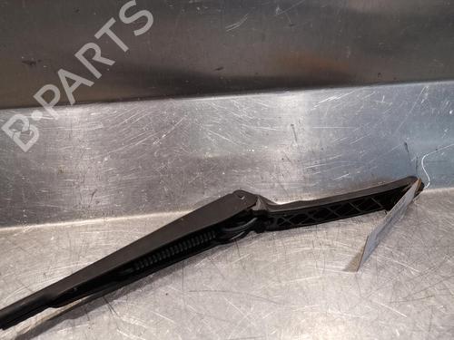 Front windshield wiper arm PEUGEOT 308 I (4A_, 4C_) 1.6 HDi | BP20923286C143 