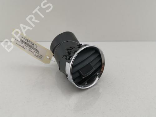 Air vent PEUGEOT 5008 (0U_, 0E_) 2.0 HDi 150 / BlueHDi 150 | BP27890476I21