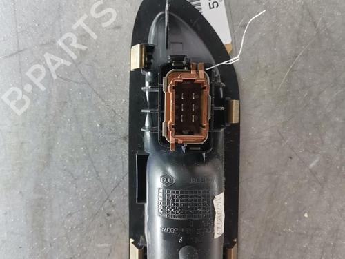 Høyre bak elrute bryter RENAULT LAGUNA II (BG0/1_) 1.9 dCi (BG1A, BG1V) | BP20922349I28 