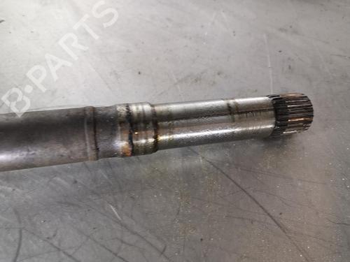 Used Right front driveshaft Right front driveshaft PEUGEOT 307 CC (3B) 2.0 16V (136 hp) 20920597 20920597