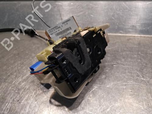 Used Front right lock VW POLO (9N_, 9A_) 1.2 12V (64 hp) 20918124