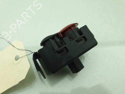 warning-switch-renault-clio-iii-br01-cr01-2005-2006-2007-2008-2009-2010-2011-2012-2013-2014-38778892 main image