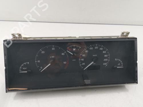 Used Instrument cluster RENAULT SAFRANE II (B54_) 2.2 dT (B54G) (113 hp) 31114077