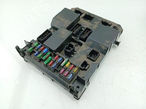 fuse-box-peugeot-307-3ac-2000-2001-2002-2003-2004-2005-2006-2007-2008-2009-2010-2011-2012-31075205 main image