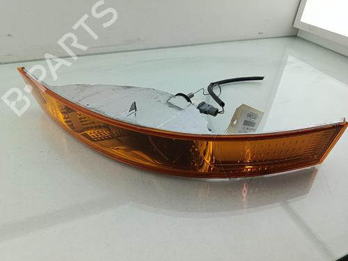 Used Right front indicator Right front indicator RENAULT MASTER II Van (FD) 2.5 dCi 120 (FD0M, FD0U, FD0W, FD2M, FD2W, FD3M, FD3U,... (115 hp) 40258764 40258764