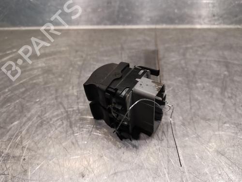 Used Switch Switch RENAULT SCÉNIC II (JM0/1_) 1.5 dCi (JM1E, JM16) (106 hp) 21215282 21215282