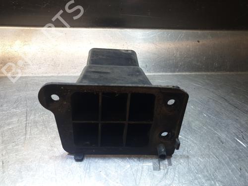 Used Crossmember Crossmember PEUGEOT 5008 (0U_, 0E_) 2.0 HDi 150 / BlueHDi 150 (150 hp) 26008016 26008016