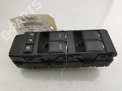 Used Left front window switch CHRYSLER 300C Touring (LX, LE) 3.0 CRD (218 hp) 31849215