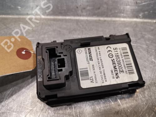 Used Card reader RENAULT SCÉNIC II (JM0/1_) 1.5 dCi (JM1E, JM16) (106 hp) 20923534