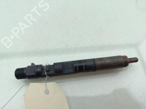 Used Injector Injector RENAULT KANGOO / GRAND KANGOO II (KW0/1_) 1.5 dCi 90 (KW05, KW08, KW0G, KW11) (90 hp) 39761172 39761172