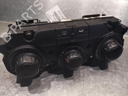 Used Climate control SEAT LEON (1P1) 1.9 TDI (105 hp) 20918078