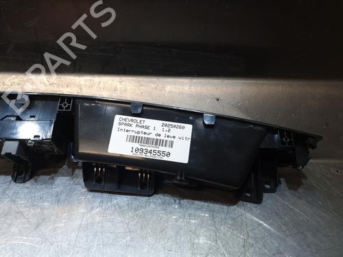 Left front window switch CHEVROLET SPARK (M300) 1.2 | BP27546231I27 - Image 2