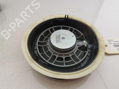 Used Speaker Speaker PEUGEOT 208 I (CA_, CC_) 1.2 VTI 82 (82 hp) 30675605 30675605