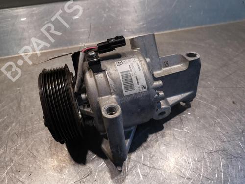 Used AC compressor AC compressor DACIA DUSTER (HM_) 1.3 TCe 150 4x4 (HMM3) (150 hp) 20921103 20921103