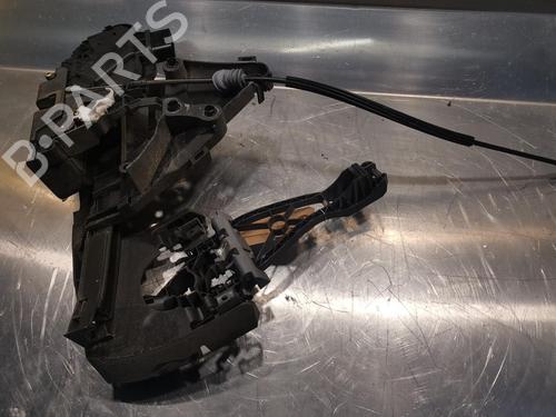 Used Front right lock VOLVO V50 (545) 2.0 D (136 hp) 20924104