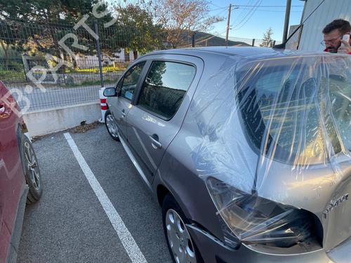 Display monitor PEUGEOT 307 (3A/C) 2.0 HDi 110 | BP32350762C48