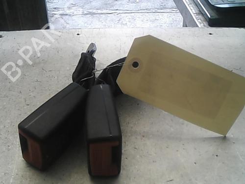 Used Seat buckle CITROËN C3 I (FC_, FN_) 1.4 HDi (68 hp) 22038254