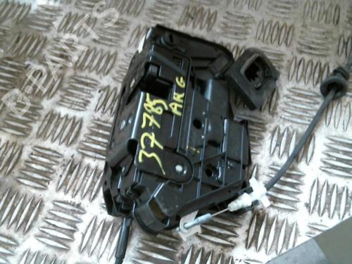 Used Electronic module Electronic module SKODA YETI (5L) 2.0 TDI 4x4 (140 hp) 20989592 20989592