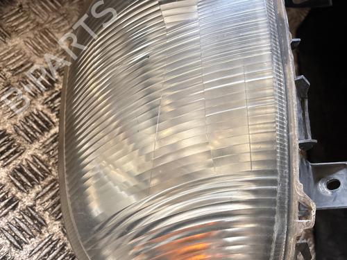 Used Right headlight Right headlight 36442532 36442532